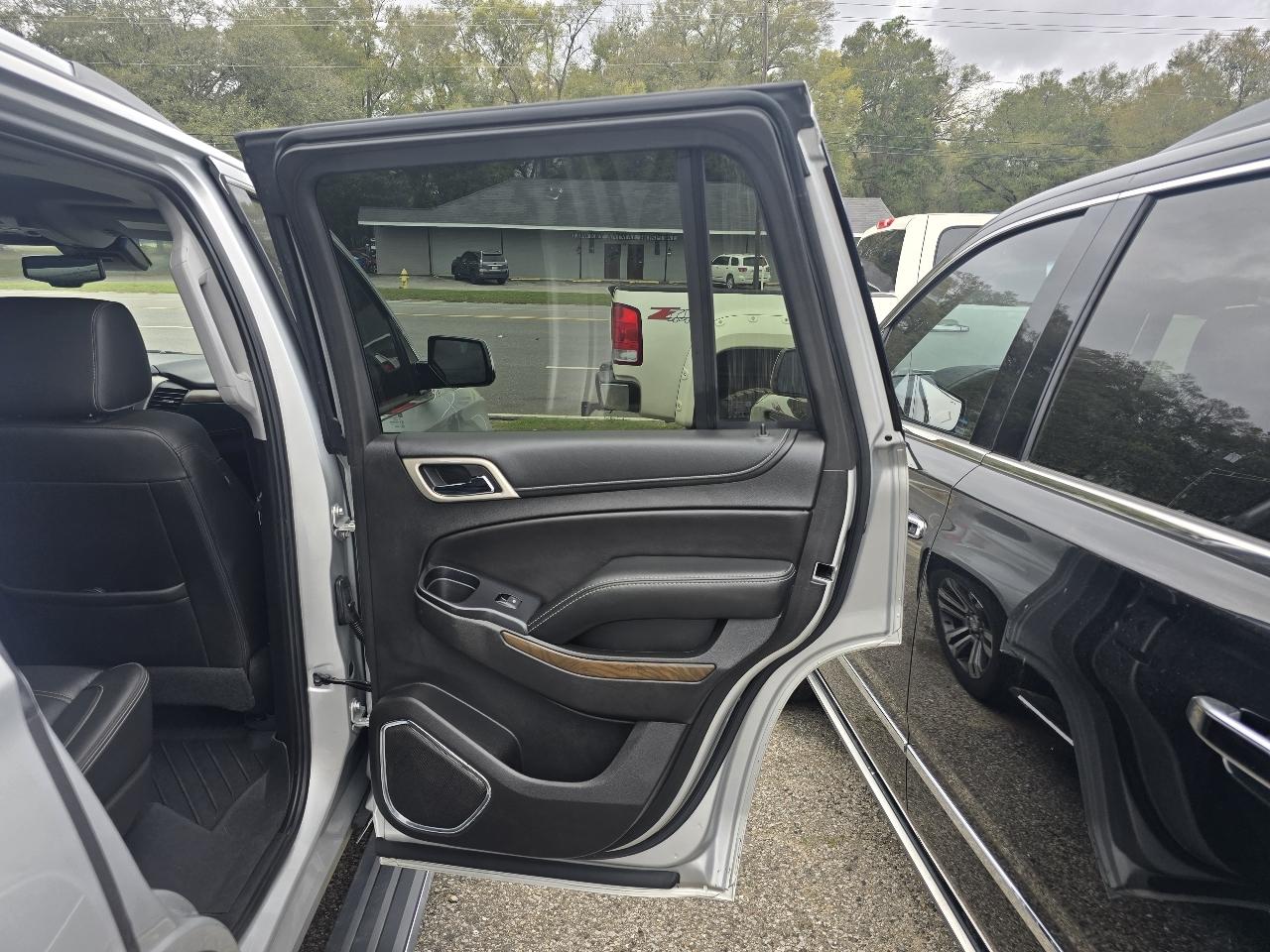 GMC Yukon Denali 4WD 2018