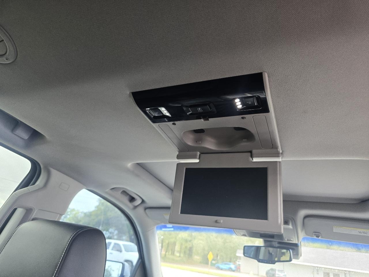 GMC Yukon Denali 4WD 2018