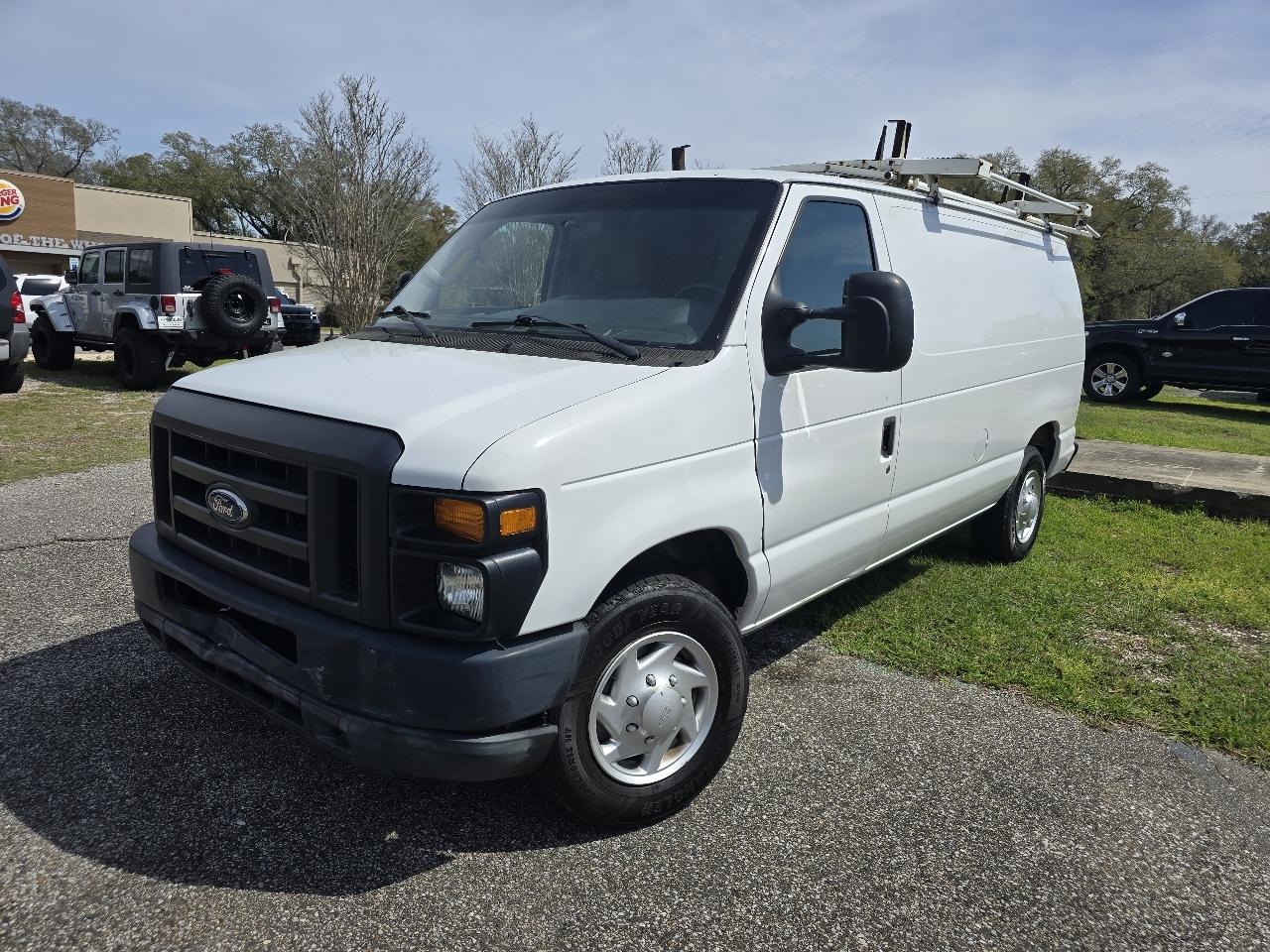 Ford Econoline E-150 2014