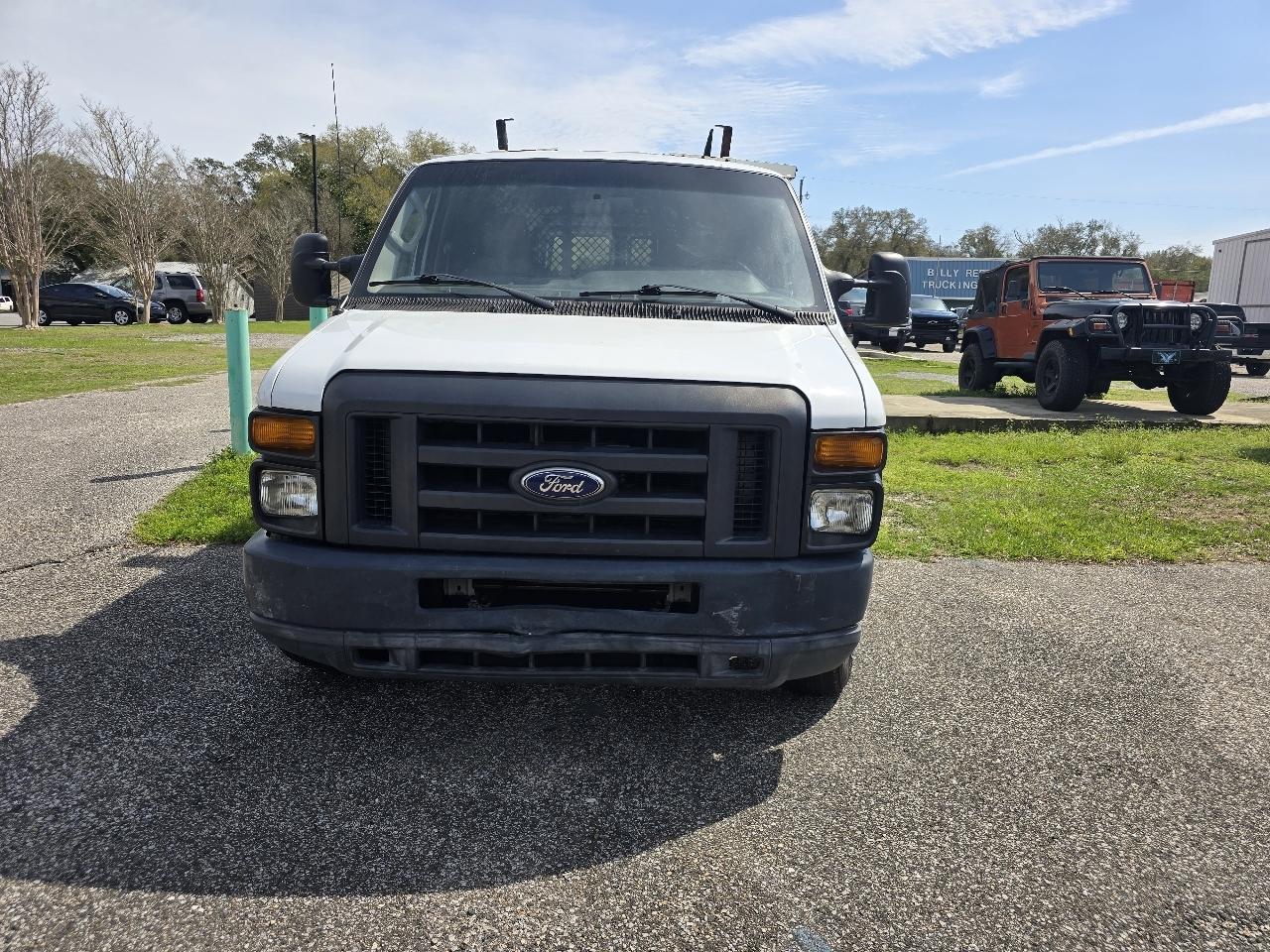 Ford Econoline E-150 2014