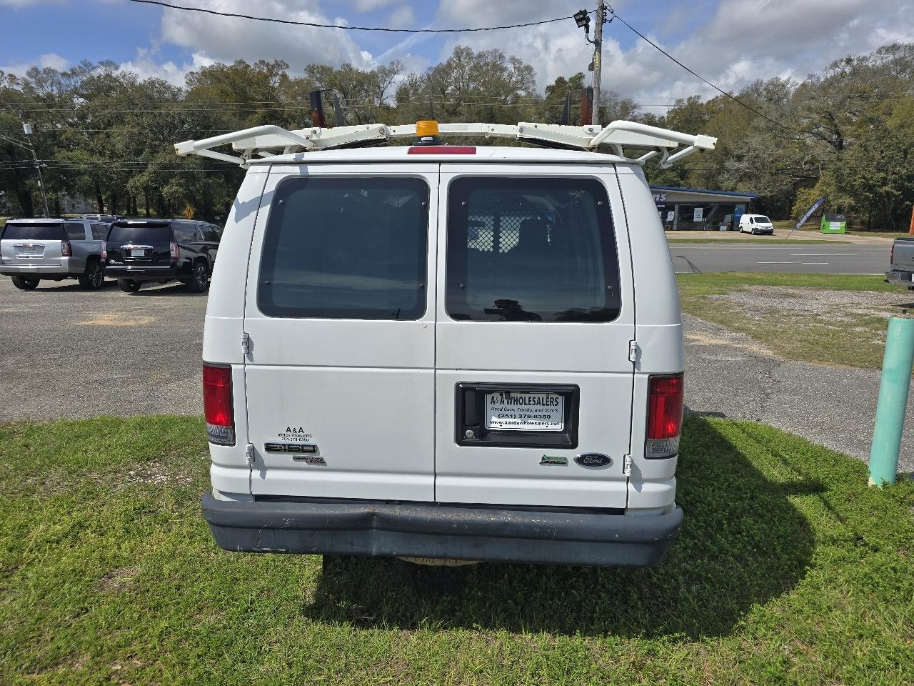 Ford Econoline E-150 2014