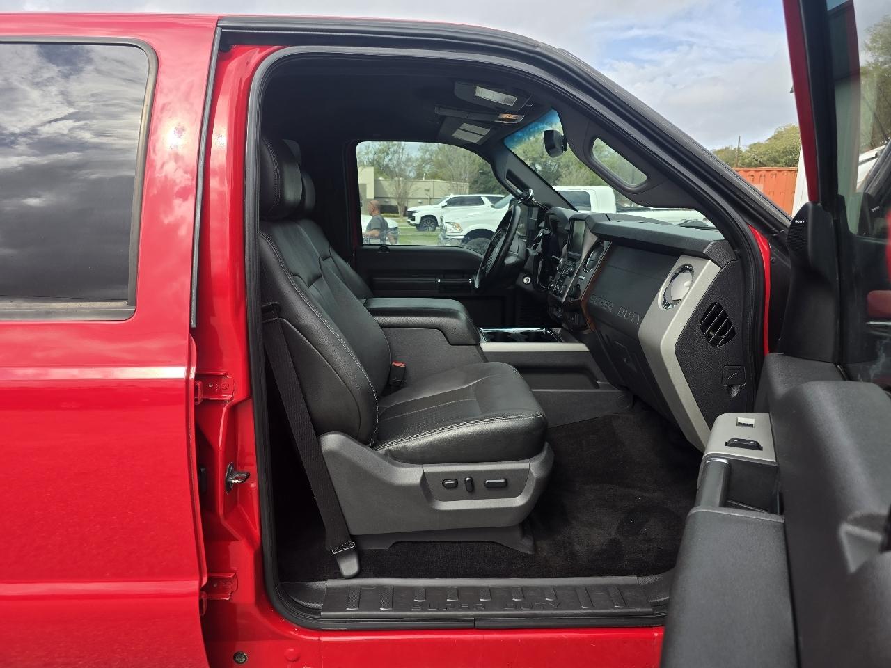 Ford F-250 SD XLT Crew Cab Long Bed 4WD 2014