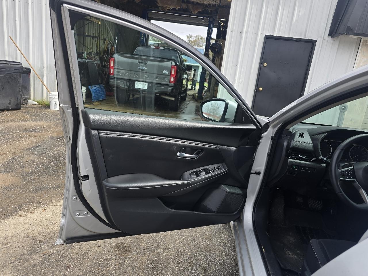 Nissan Sentra SV 2021