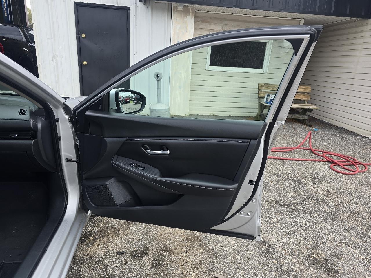 Nissan Sentra SV 2021