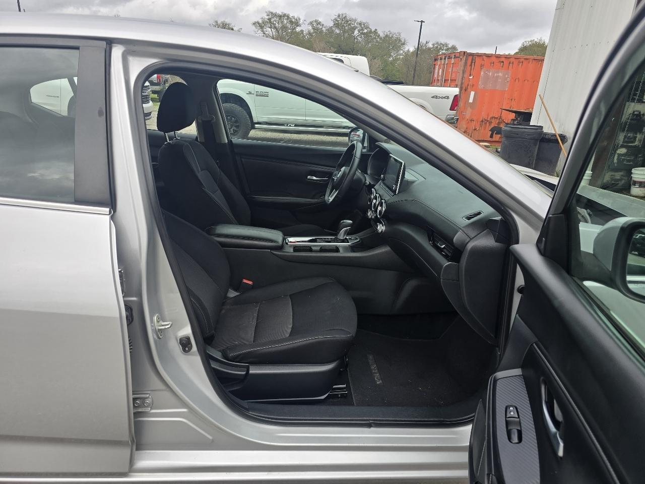 Nissan Sentra SV 2021