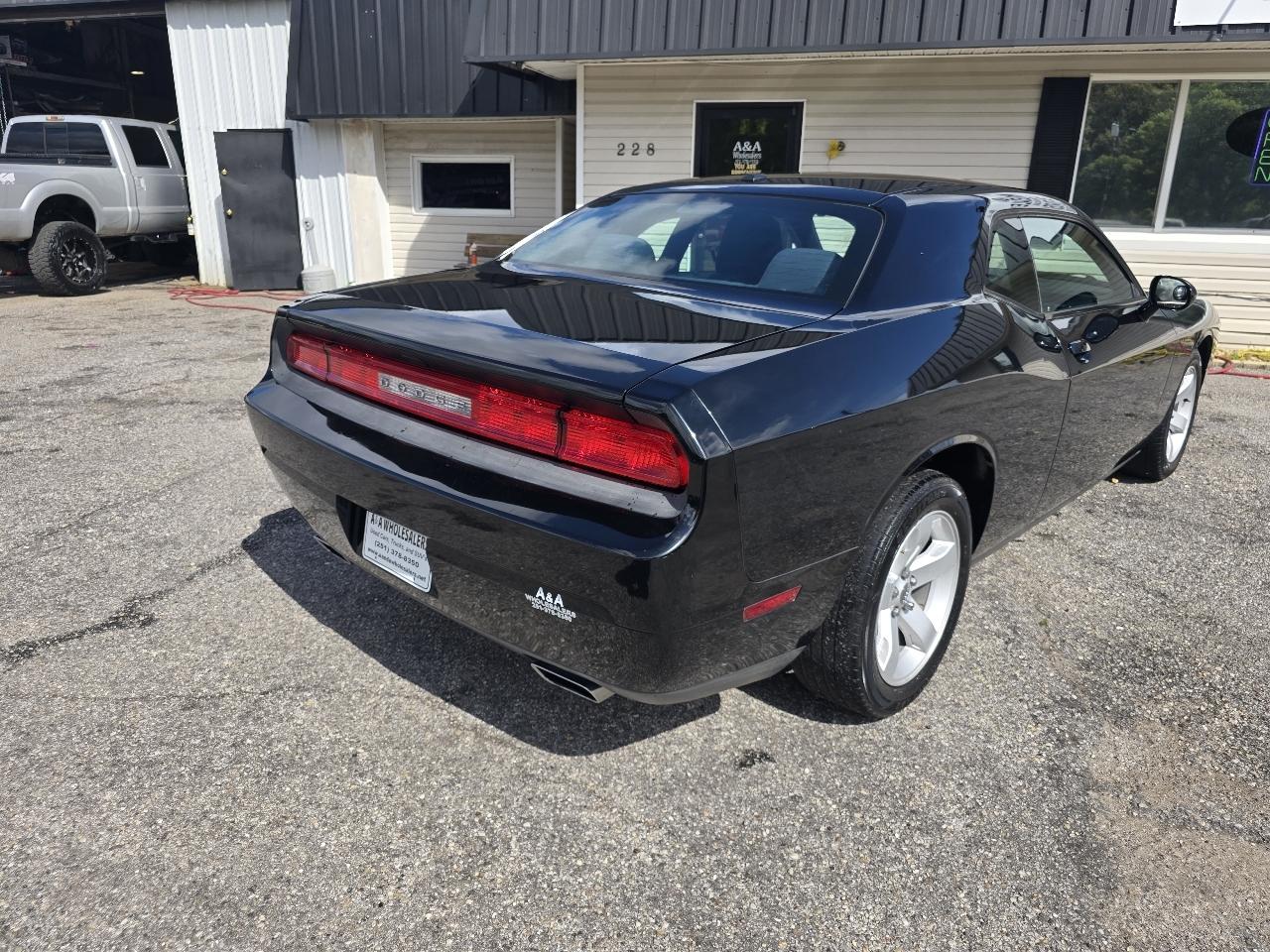 Dodge Challenger SXT 2014