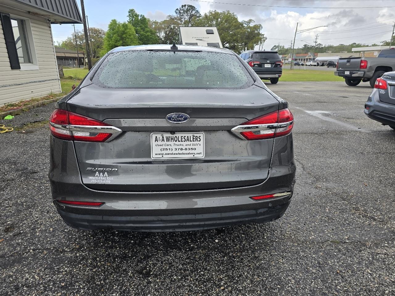 Ford Fusion S 2020