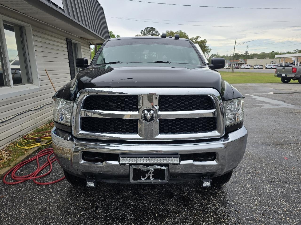 RAM 2500 SLT Crew Cab SWB 4WD 2018