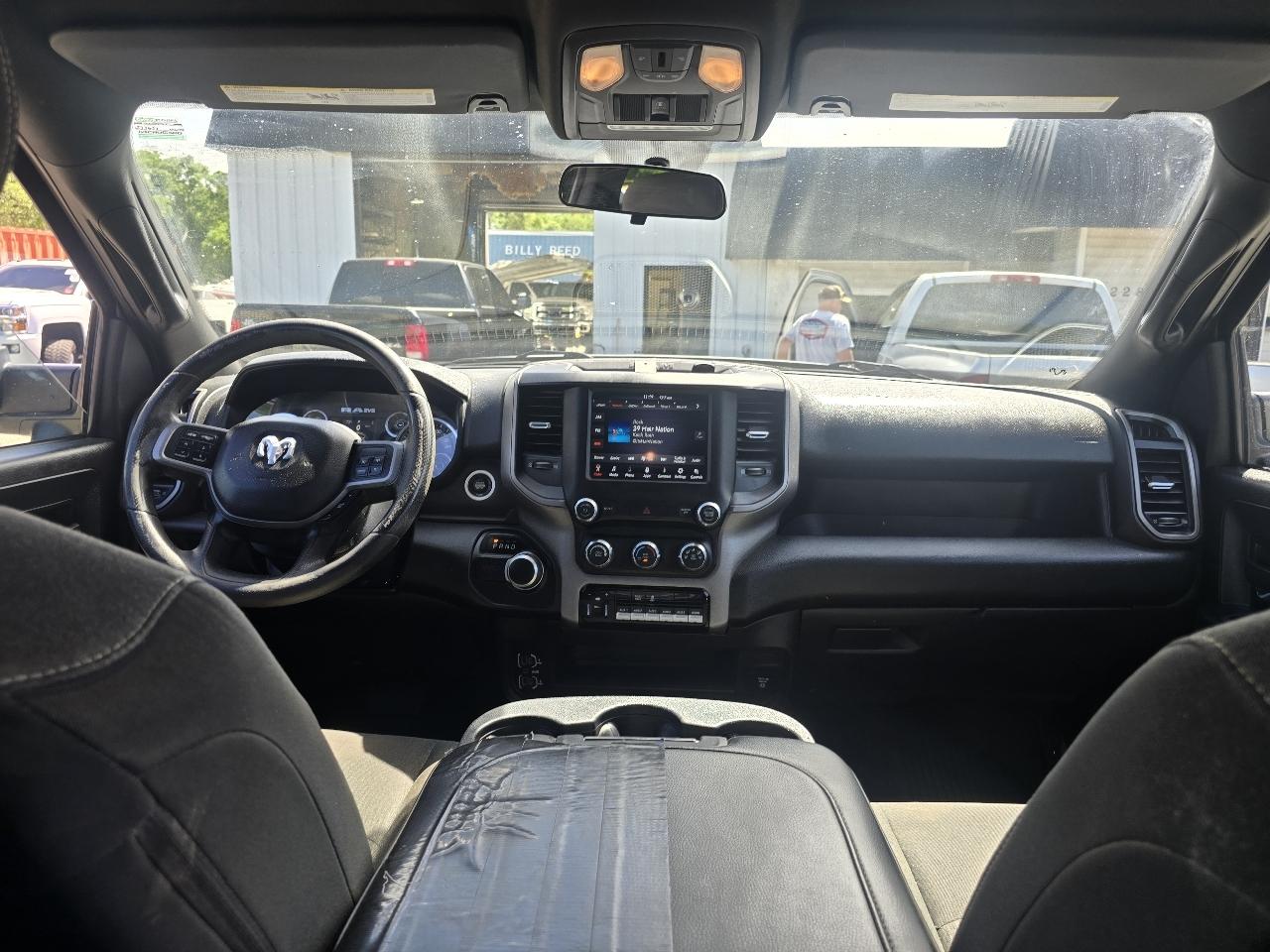 RAM 2500 Tradesman Crew Cab SWB 4WD 2021