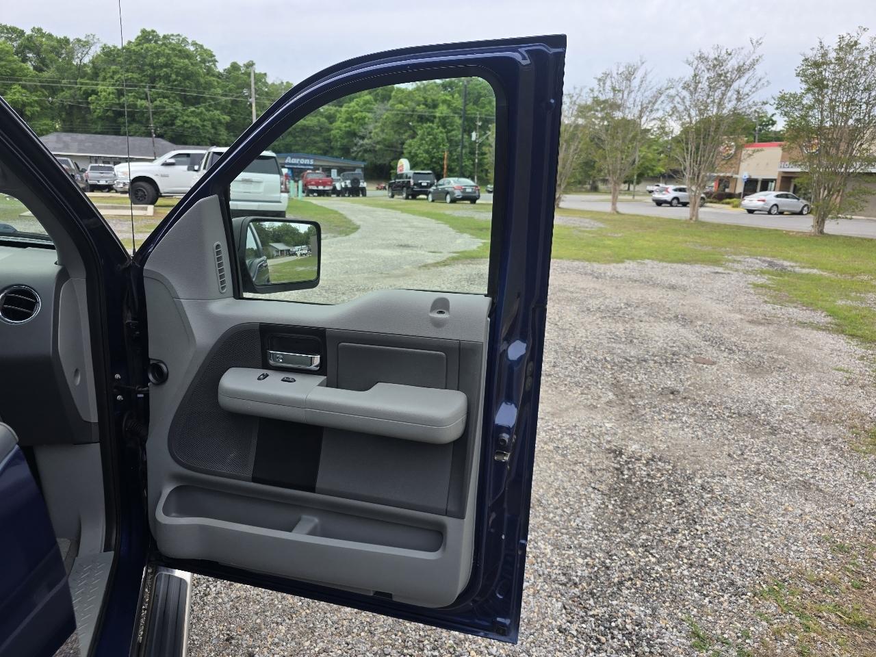 Ford F-150 XLT 2WD SuperCrew 5.5' Box 2008