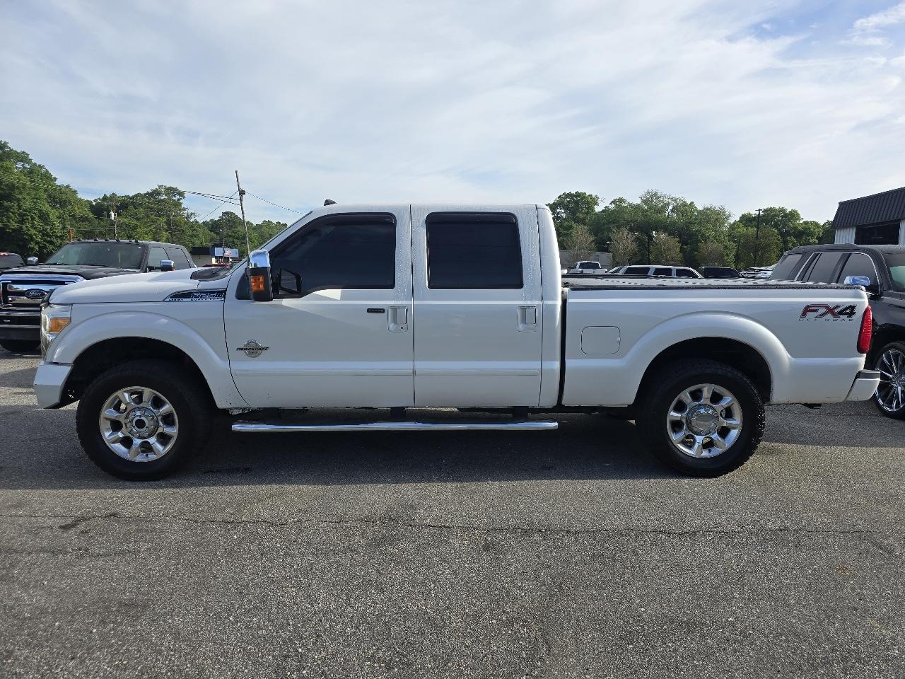 2016 Ford F-250 SD XLT Crew Cab Long Bed 4WD