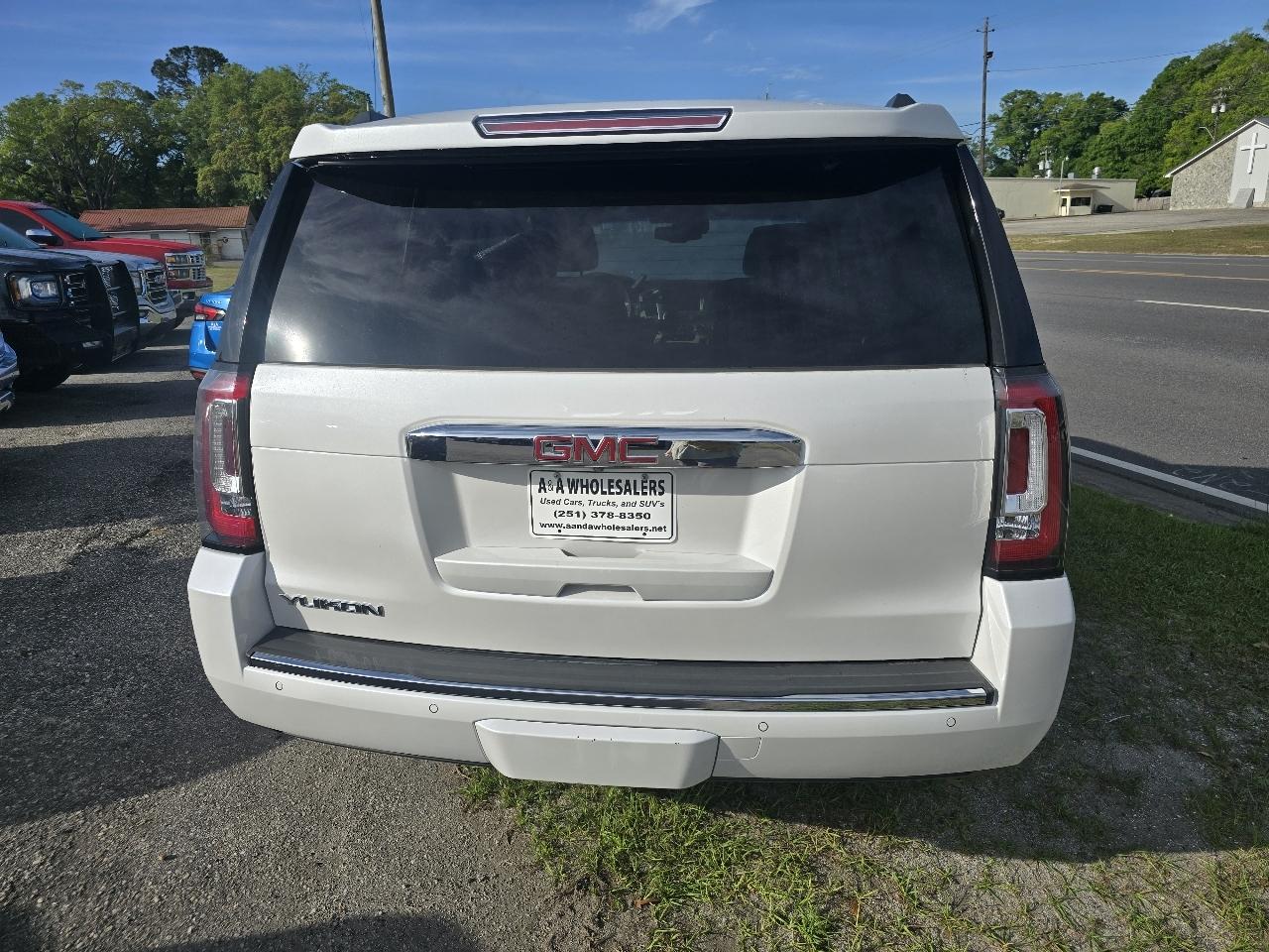 GMC Yukon Denali 2WD 2017