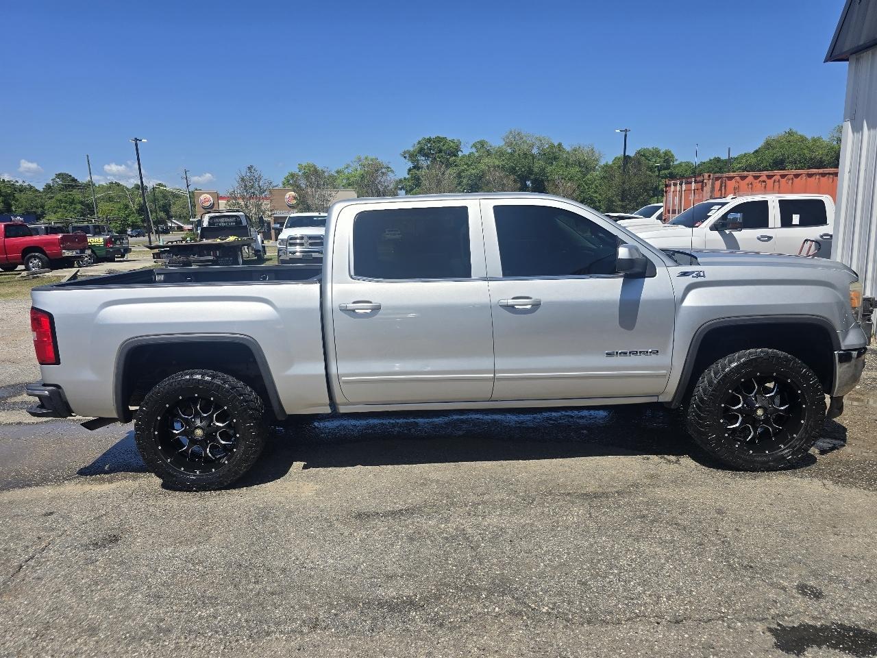 GMC Sierra 1500 SLE Crew Cab 4WD 2015