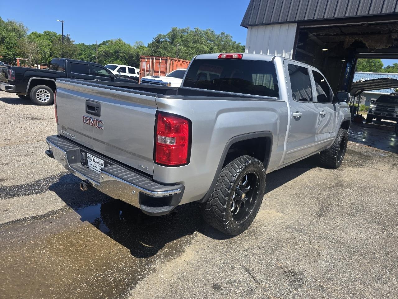 GMC Sierra 1500 SLE Crew Cab 4WD 2015