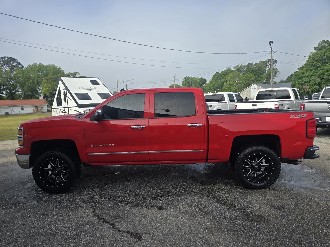 2014 Chevrolet Silverado 1500 2LZ Crew Cab Long Box 4WD
