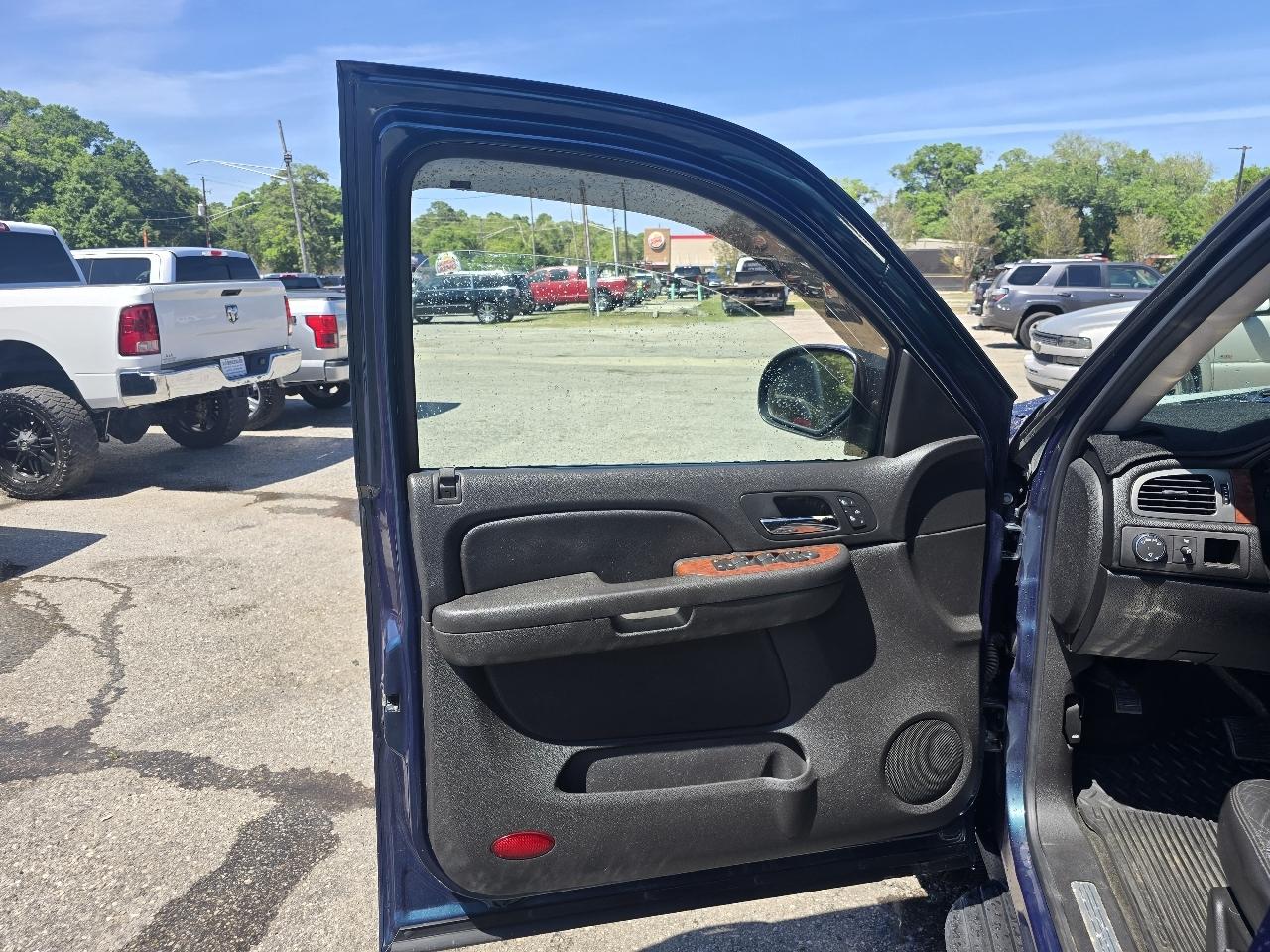 Chevrolet Avalanche LTZ 2WD 2007