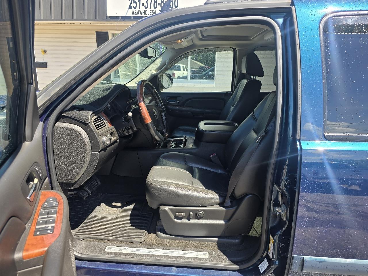 Chevrolet Avalanche LTZ 2WD 2007