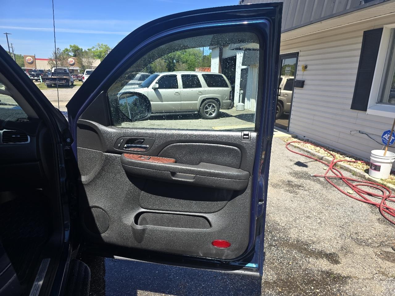 Chevrolet Avalanche LTZ 2WD 2007