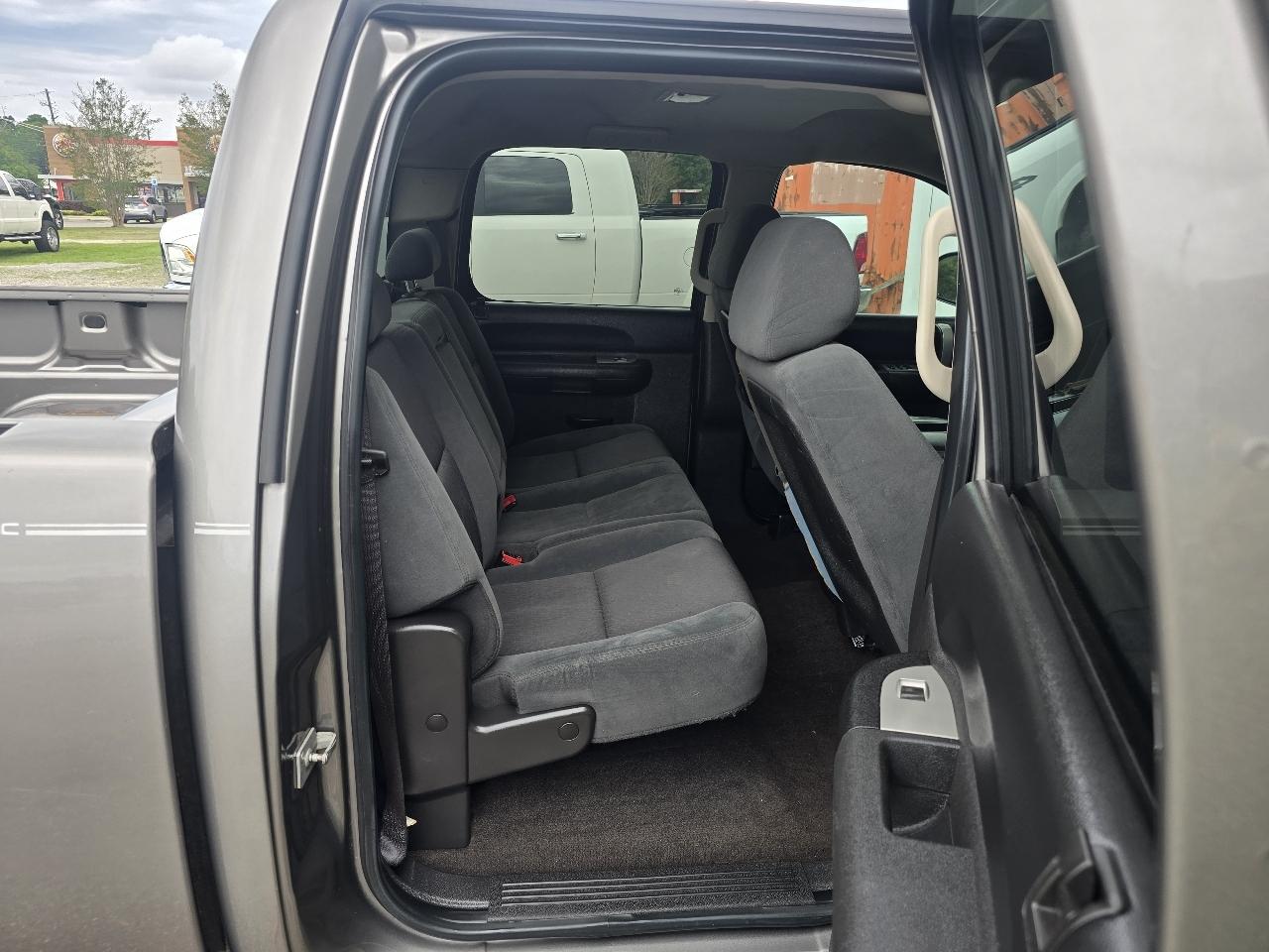 GMC Sierra 1500 SLE Crew Cab 2WD 2009