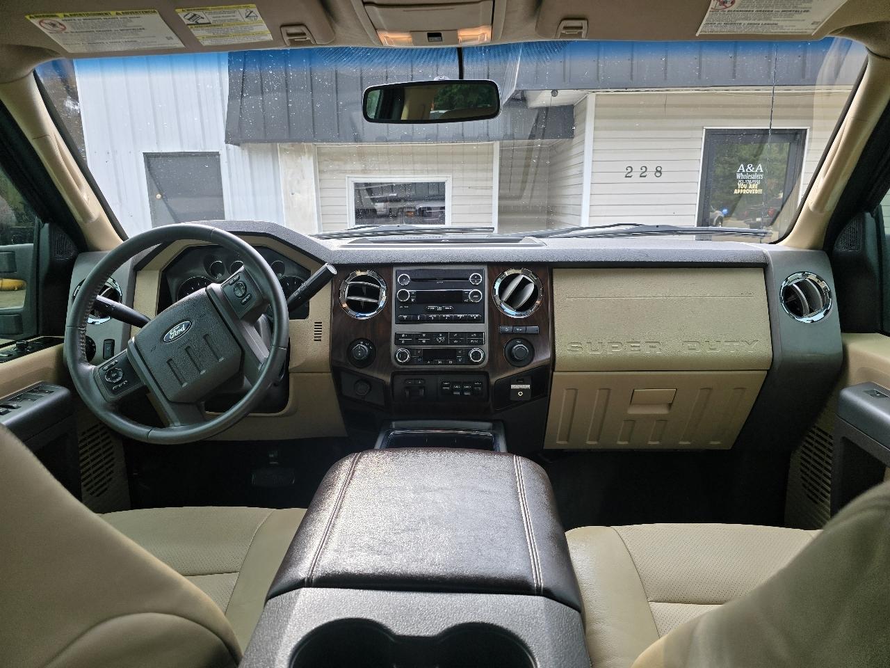 Ford F-250 SD XLT Crew Cab Long Bed 4WD 2012