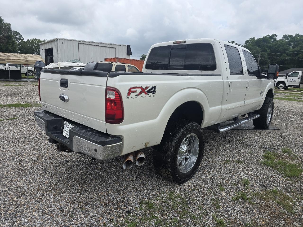 Ford F-250 SD XLT Crew Cab Long Bed 4WD 2016