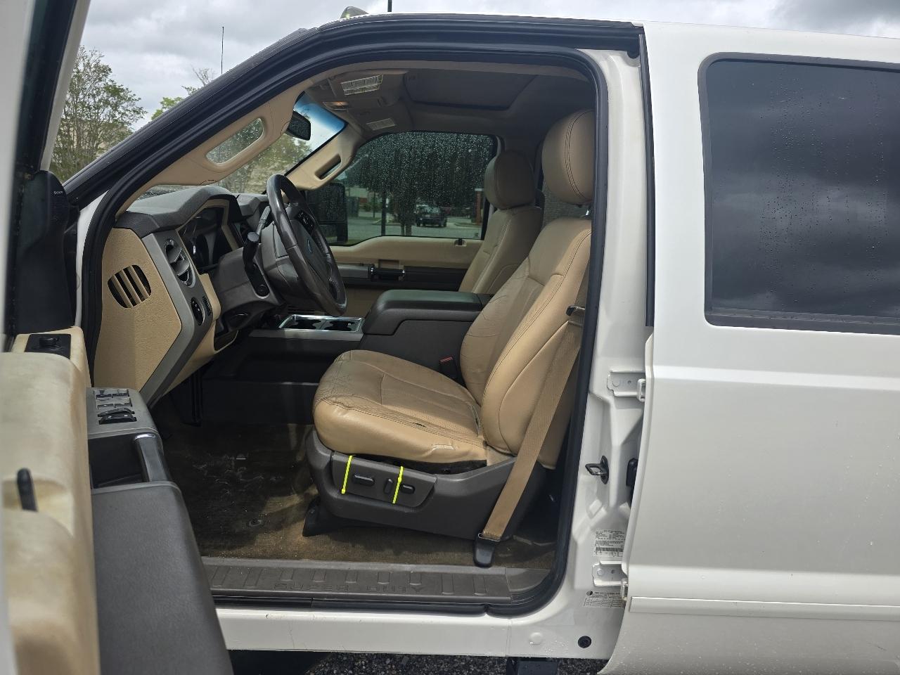 Ford F-250 SD XLT Crew Cab Long Bed 4WD 2016