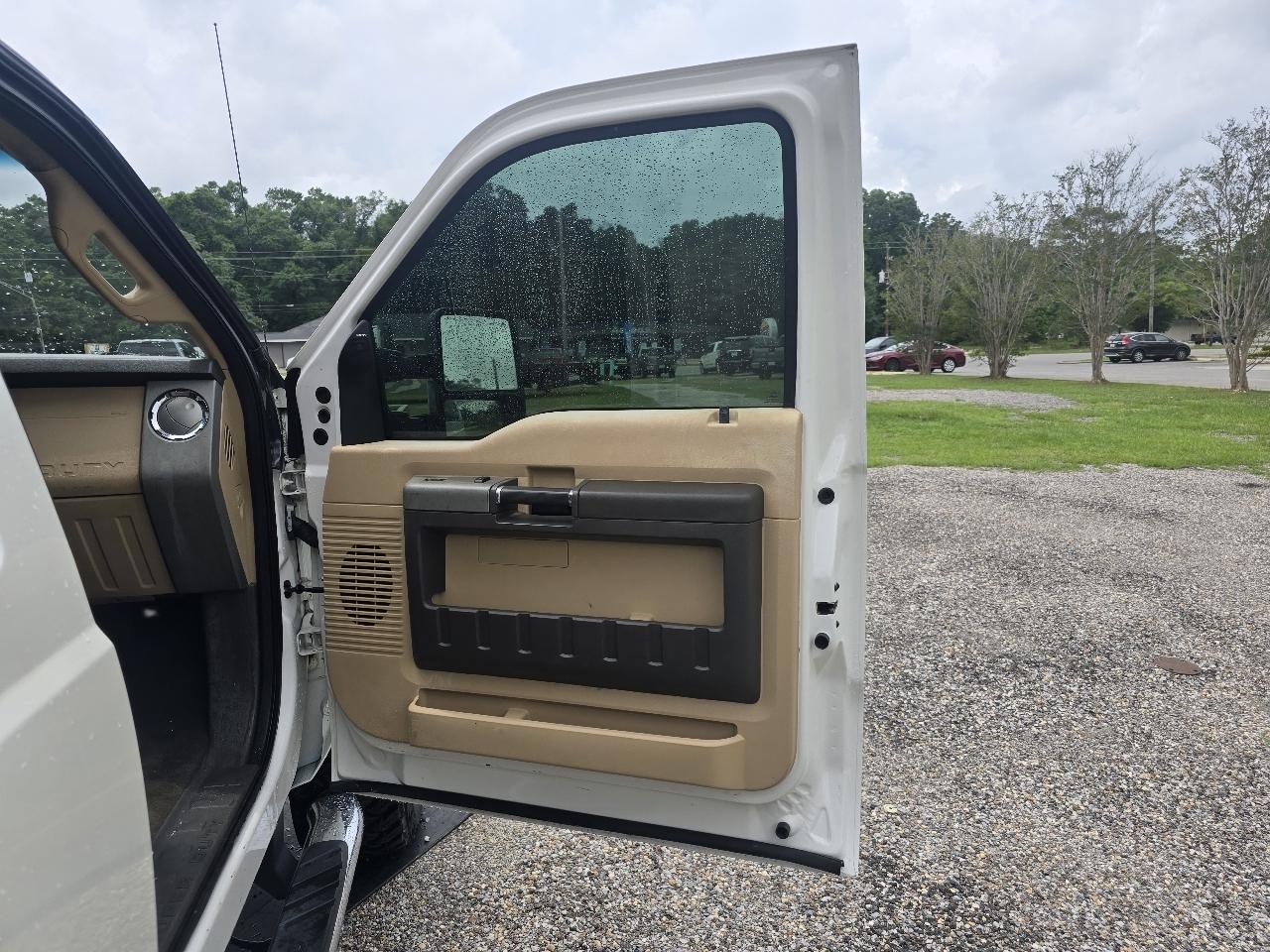Ford F-250 SD XLT Crew Cab Long Bed 4WD 2016