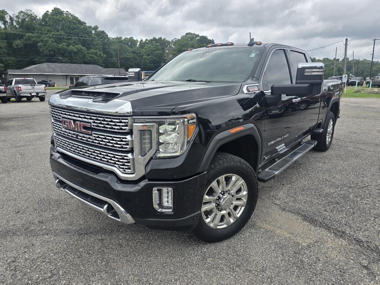 GMC Sierra 2500HD Denali Crew Cab 4WD 2020