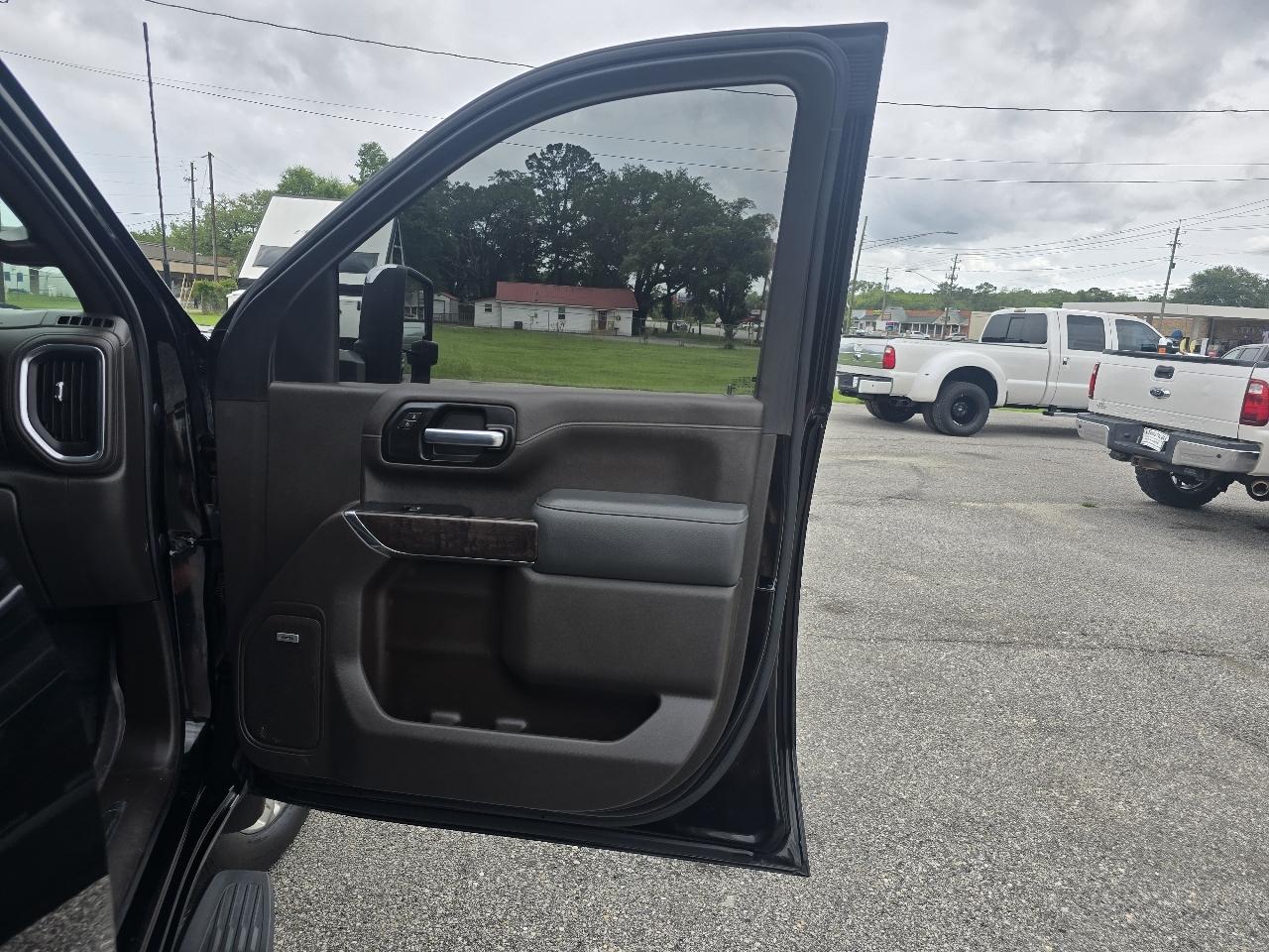 GMC Sierra 2500HD Denali Crew Cab 4WD 2020
