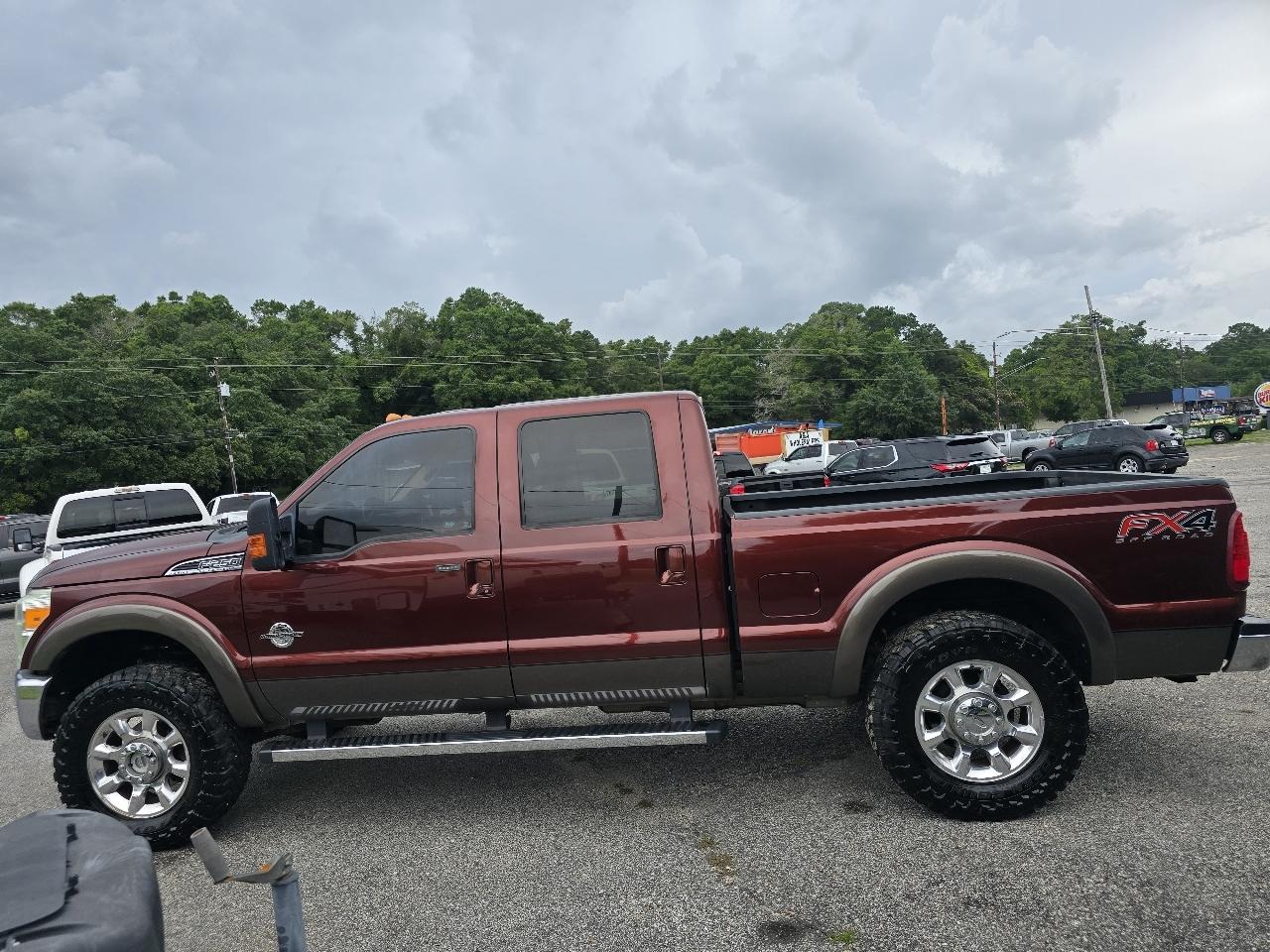 Ford F-250 SD XLT Crew Cab Long Bed 4WD 2016