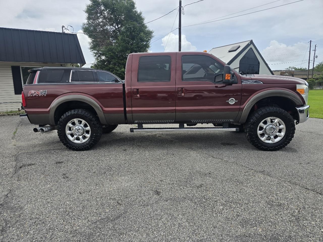 Ford F-250 SD XLT Crew Cab Long Bed 4WD 2016