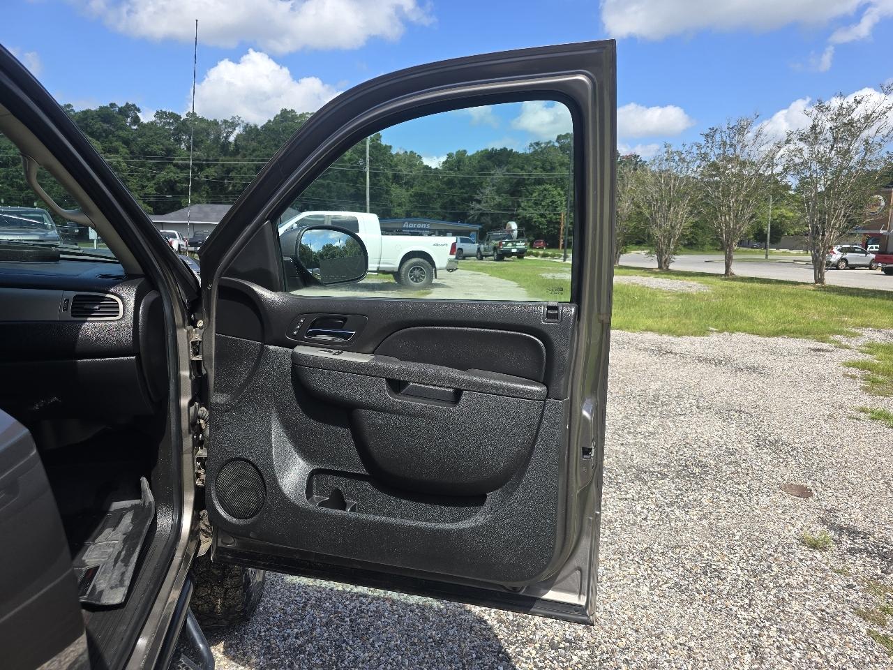 Chevrolet Silverado 2500HD LTZ Crew Cab 4WD 2014