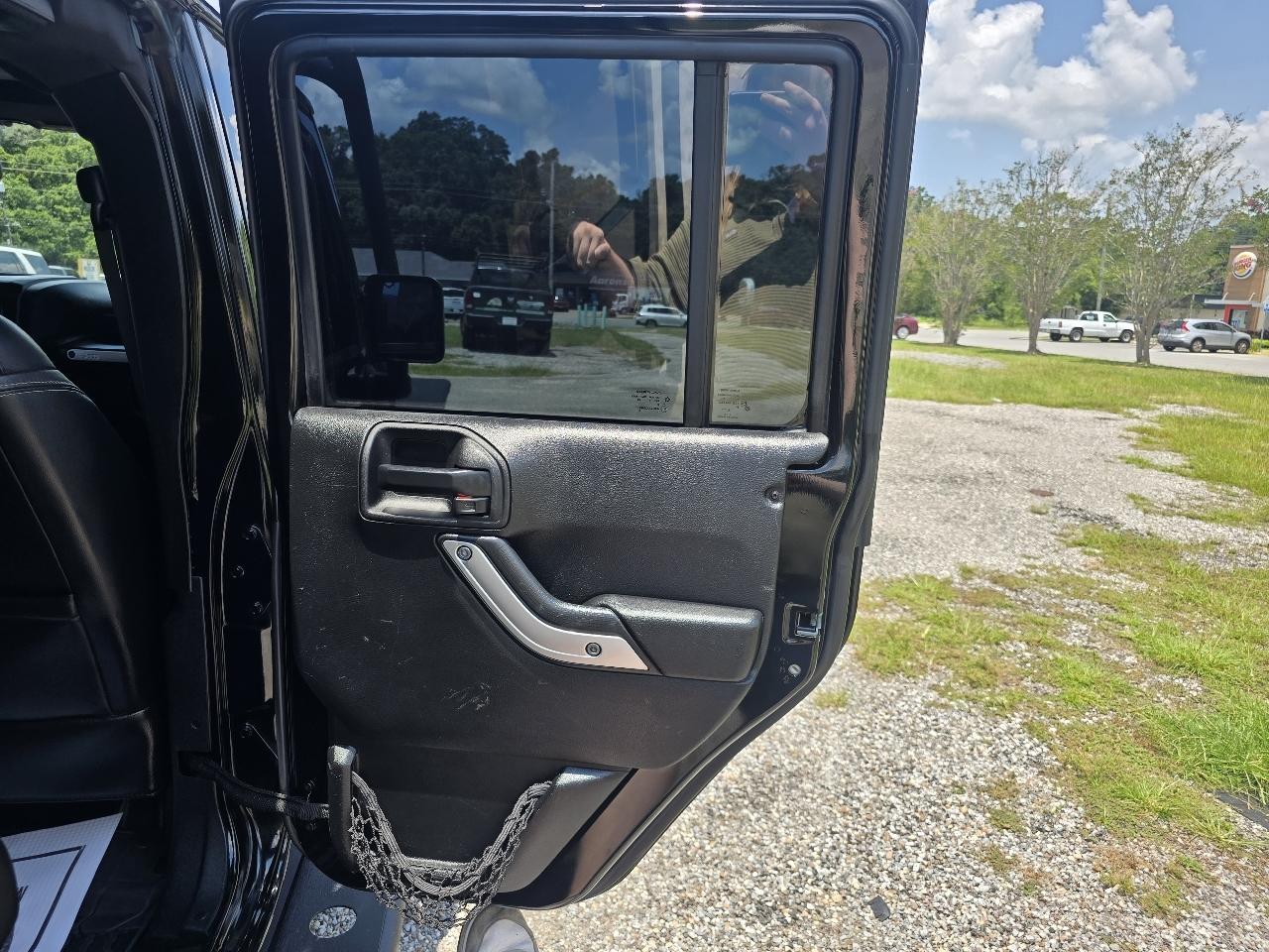 Jeep Wrangler Unlimited Sahara 4WD 2015