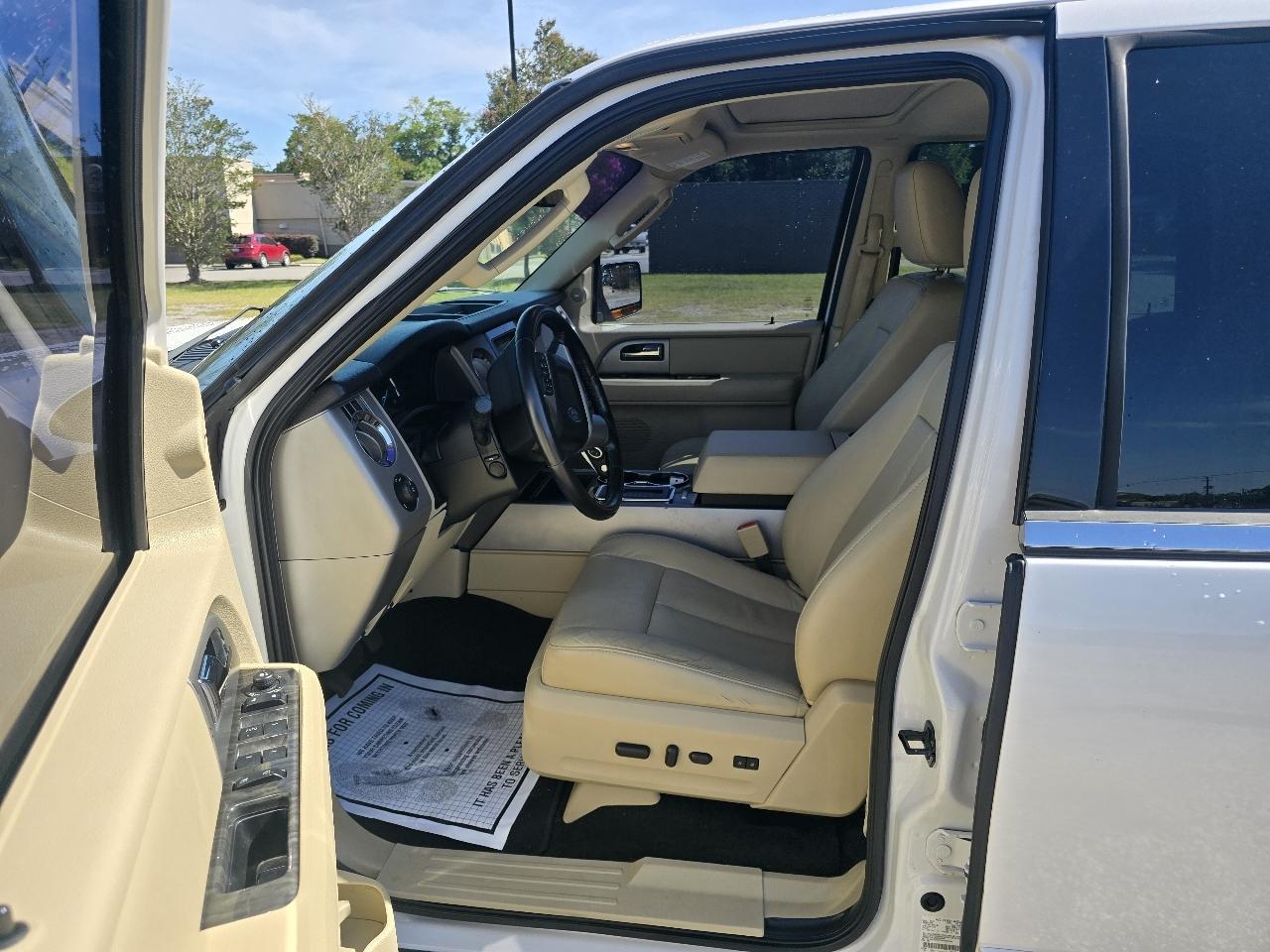 Ford Expedition Limited 2WD 2017