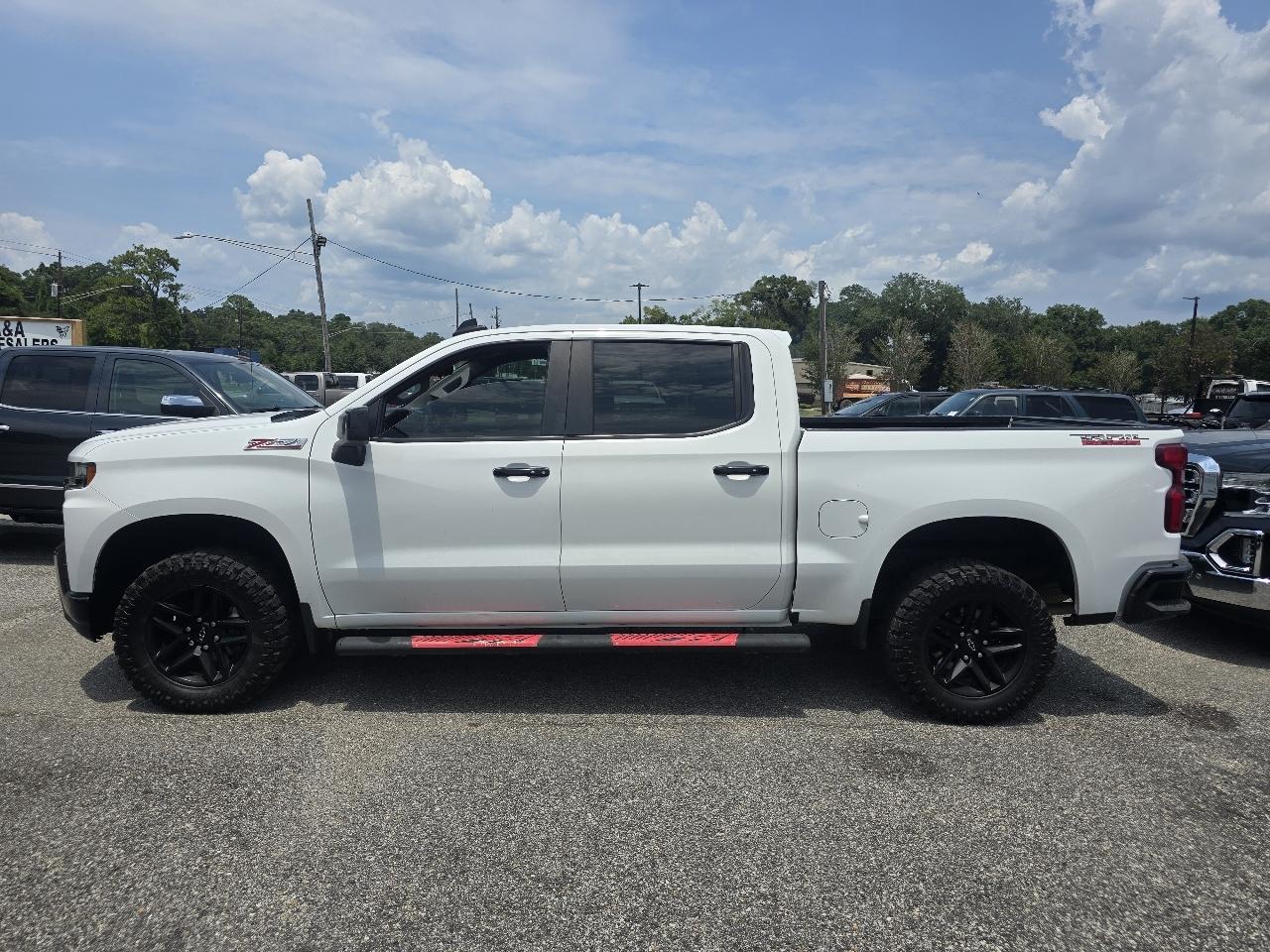 Chevrolet Silverado 1500 Trail Boss LT Crew Cab 4WD 2019