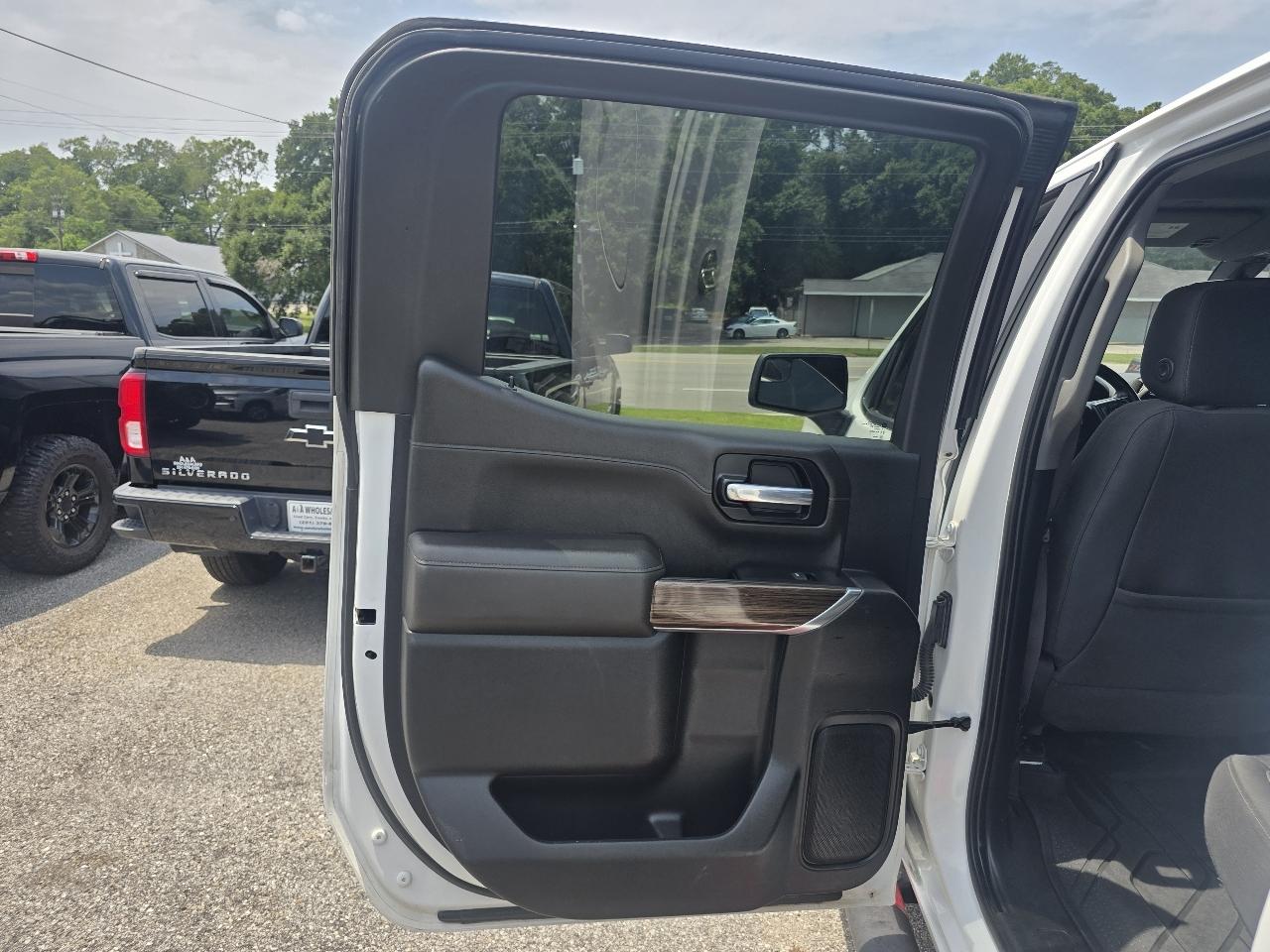 Chevrolet Silverado 1500 Trail Boss LT Crew Cab 4WD 2019