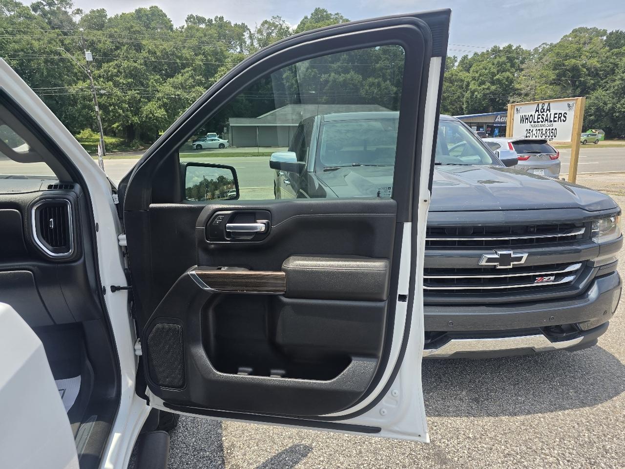 Chevrolet Silverado 1500 Trail Boss LT Crew Cab 4WD 2019