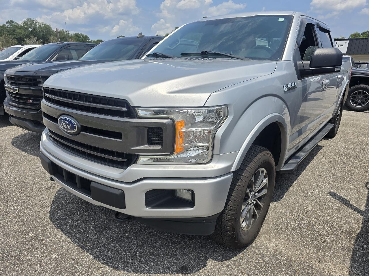 Ford F-150 XLT SuperCrew 4WD 2018