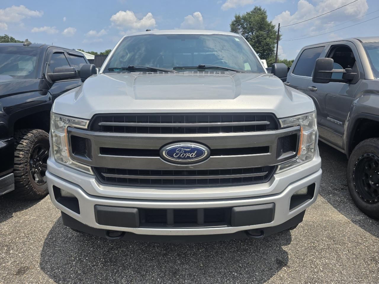 Ford F-150 XLT SuperCrew 4WD 2018