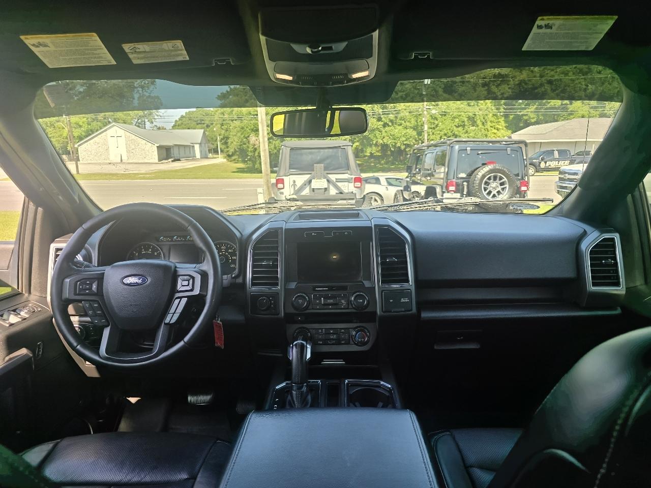 Ford F-150 XLT SuperCrew 4WD 2018
