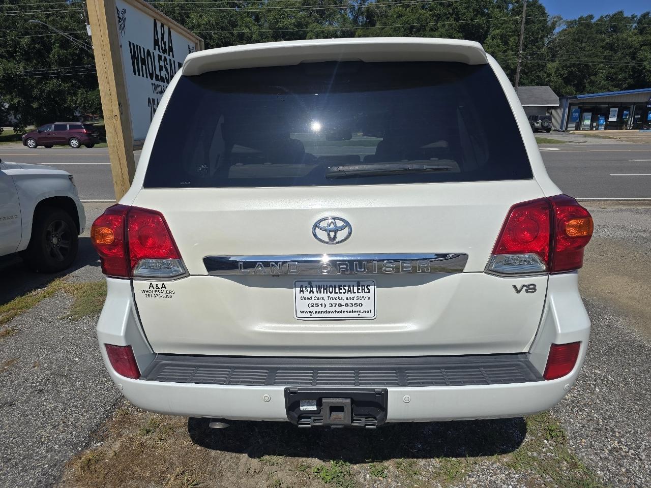 Toyota Land Cruiser 4WD 2013