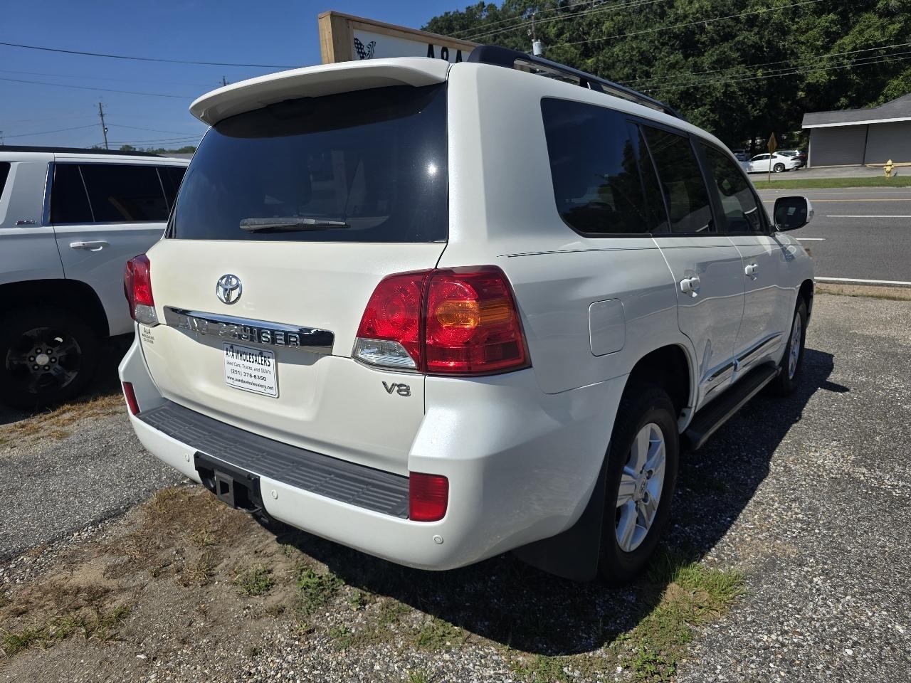 Toyota Land Cruiser 4WD 2013