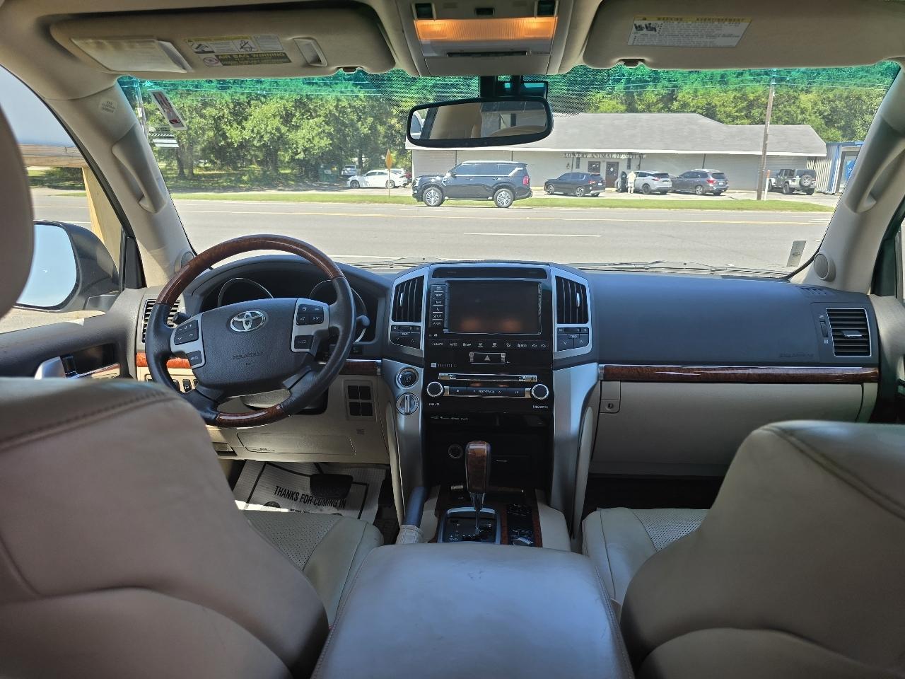 Toyota Land Cruiser 4WD 2013
