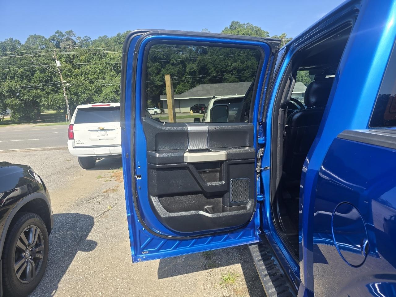 Ford F-150 Lariat SuperCrew 4WD 2016