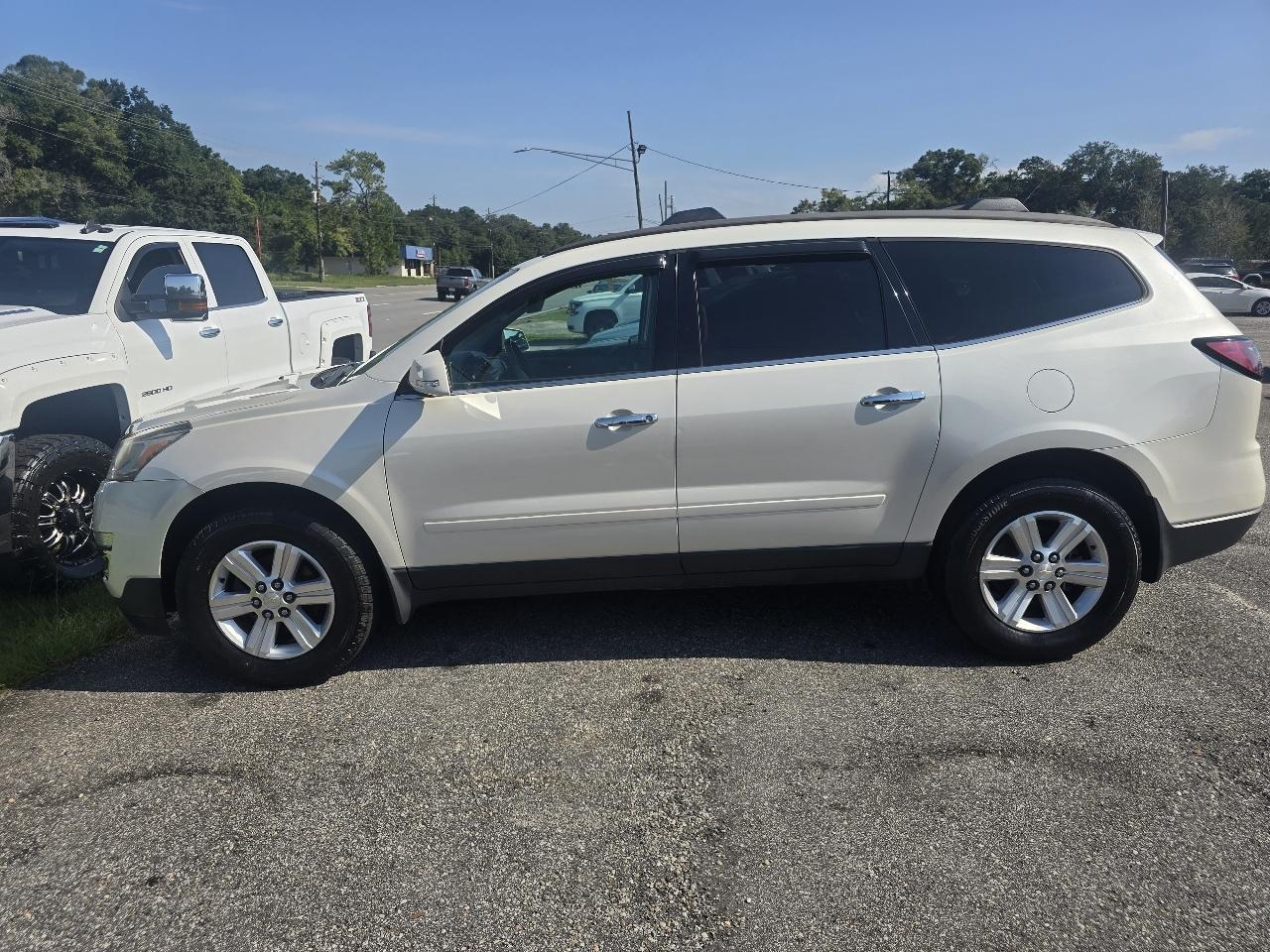 2014 Chevrolet Traverse 2LT FWD