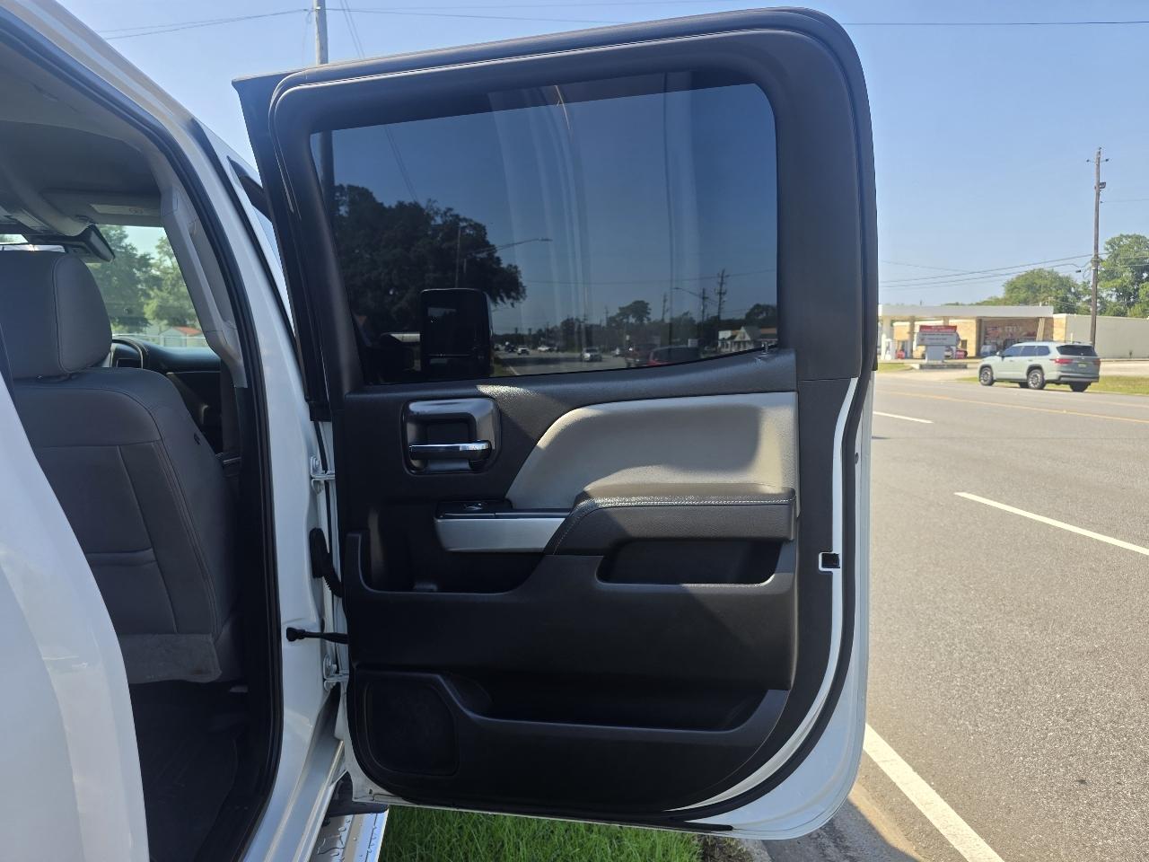 Chevrolet Silverado 2500HD LTZ Crew Cab 4WD 2016