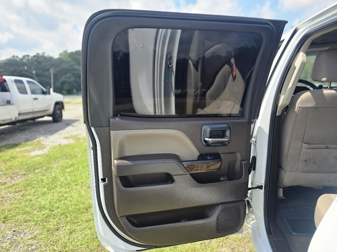 Chevrolet Silverado 1500 1LT Crew Cab 2WD 2016