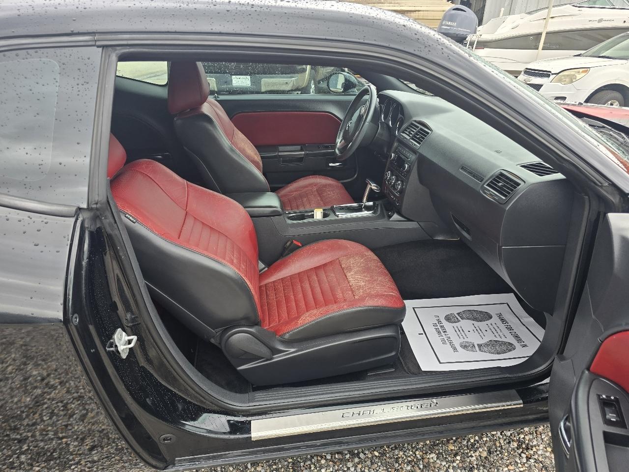Dodge Challenger SXT 2014