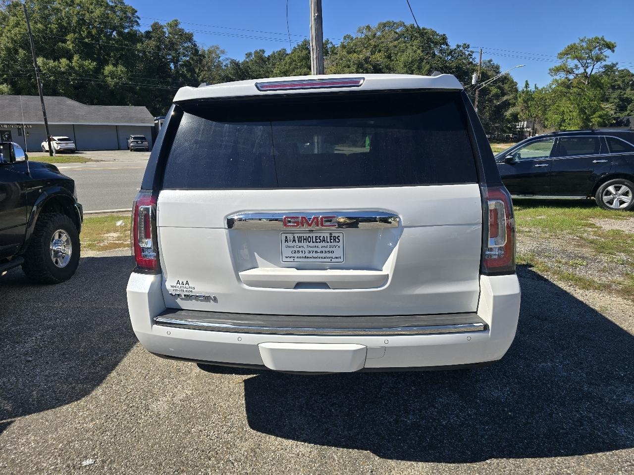 GMC Yukon Denali 2WD 2017