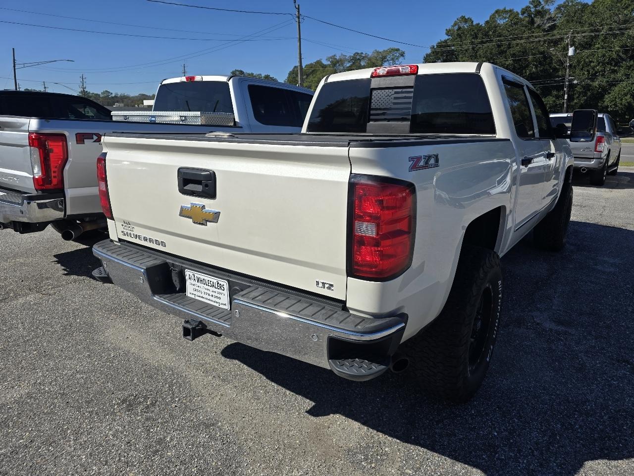 Chevrolet Silverado 1500 LTZ Crew Cab 4WD 2015